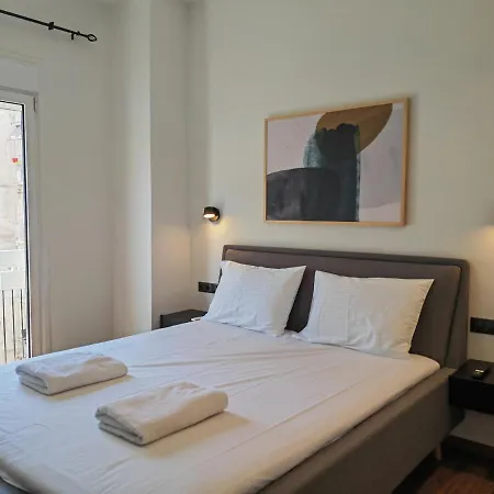 Bright And Beautiful By Acropolis With Balcony - Ako25 Apartment